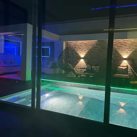 Villa Abilux *